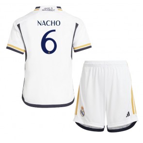 Maillot de foot Real Madrid Nacho #6 Domicile enfant 2023-24 Manches Courte (+ pantalon court)